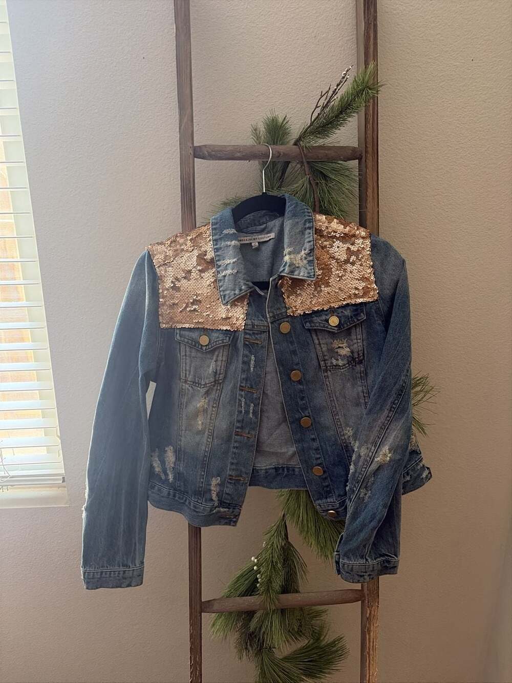 Romeo & Juliet Couture Sequin Embellished Distressed Denim Jacket Size M